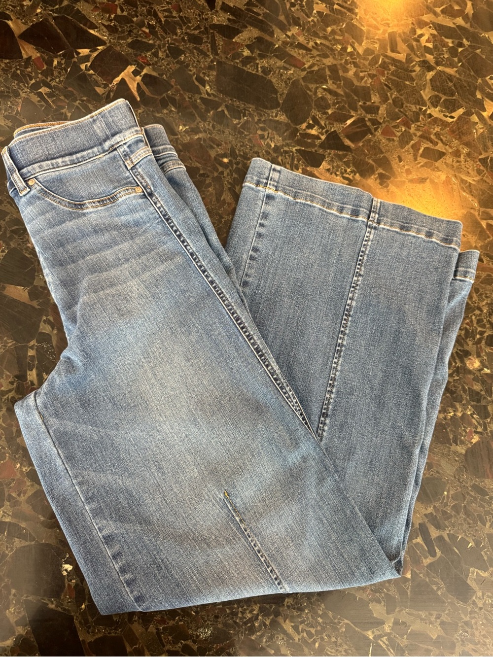 SPANX High-Rise Wide-Leg Jeans in Medium Blue Wash - Picture 2 of 7